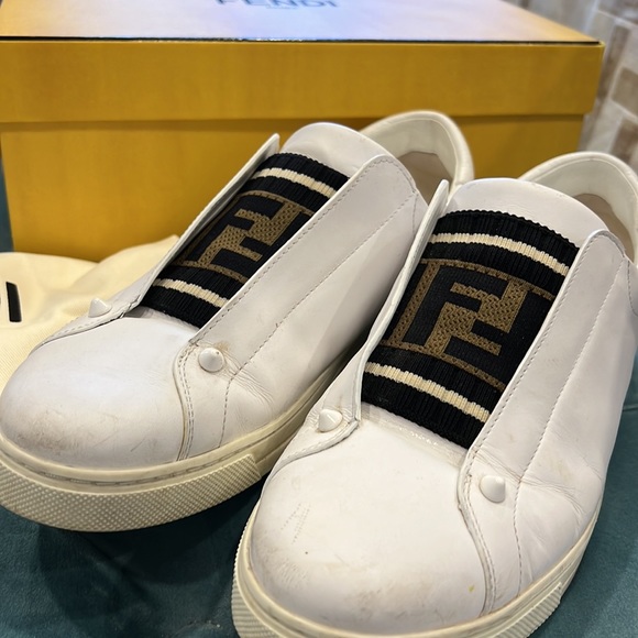 Fendi slip on sneakers - Picture 2 of 6